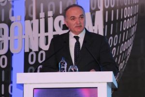 &Ouml;zl&uuml;'den Antartika'ya kurulacak bilim &uuml;ss&uuml; a&ccedil;ıklaması