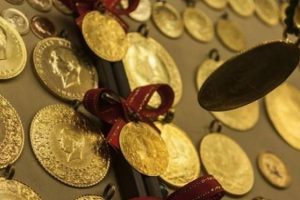 Serbest piyasada altın fiyatları (&Ccedil;eyrek altın ne kadar oldu?)