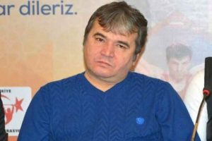 Naim S&uuml;leymanoğlu beyin kanaması ge&ccedil;irdi