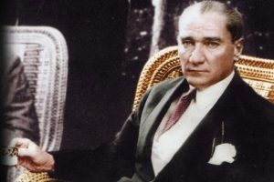 Atat&uuml;rk'&uuml;n ağzından Cumhuriyet'in ilanı