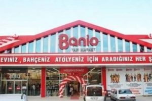 &Uuml;nl&uuml; yapı markete kayyum atandı