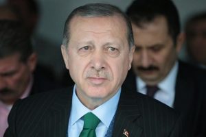 Erdoğan'dan teşkilata uyarı: Dışlamayın