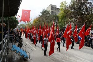 Bursa İneg&ouml;l'de Cumhuriyet'in 94. yılı kutlandı