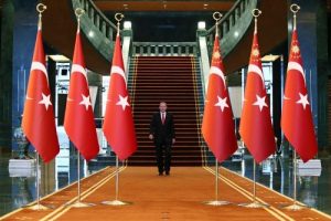 Cumhurbaşkanlığı K&uuml;lt&uuml;r ve Sanat B&uuml;y&uuml;k &Ouml;d&uuml;lleri sahipleri belli oldu