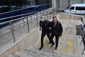 Bursa dahil 7 ilde FET&Ouml;/PDY operasyonu