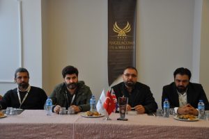 Bursalı yapımcının "Bordo Bereliler Suriye'ye" filmine Londra'dan &ouml;d&uuml;l