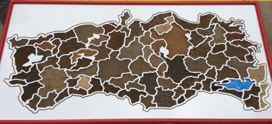 81 ilden gelen toprakla oluşturuldu