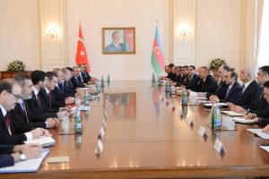 Erdoğan ve Aliyev heyetler arası g&ouml;r&uuml;şmeye katıldı