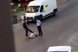 Kırgız kadını d&ouml;ven polis tahliye edildi