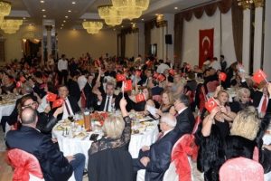 Bursa İneg&ouml;l Rotary'den coşkulu Cumhuriyet kutlaması