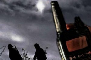 Mehmet&ccedil;ik T&uuml;rk bayrağını dikti, hainlerden isyan y&uuml;kseldi