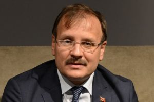 Hakan &Ccedil;avuşoğlu: FET&Ouml; ile irtibatlı 161 vakıf kapatıldı