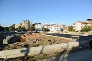 Bursa İneg&ouml;l'de Kemal &Ouml;zkan Parkı'nın yapım &ccedil;alışmaları s&uuml;r&uuml;yor