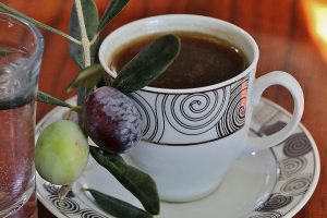 Zeytin kahvesi satışa sunuluyor