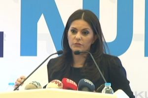 Bakan Sarıeroğlu: Ahlak dışı ve seviyesizlik olarak değerlendiriyorum