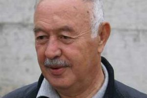Ayı sanıldı, arkadaşı &ccedil;ıktı