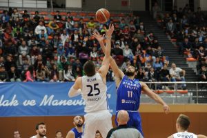 İstanbul BBSK, G&uuml;rcistan ekibini farklı yendi