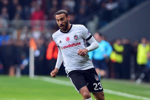 Cenk Tosun tarihe ge&ccedil;ti