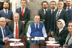 Cumhurbaşkanı Erdoğan: Belediye başkanları dokunulmaz değiller