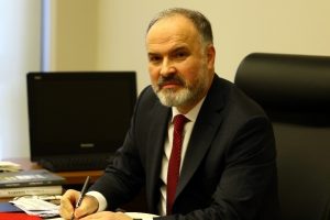 Gedikli: "T&uuml;rkiye b&uuml;t&ccedil;e a&ccedil;ığını yatırımlar i&ccedil;in veriyor"