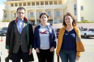Savaş Ay'ın &ccedil;ocukları karşı karşıya geldi!