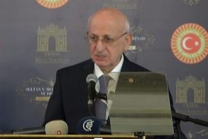 Kahraman: 8 şehidimiz var, operasyon s&uuml;r&uuml;yor