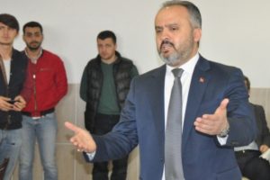 Resmen a&ccedil;ıklandı: AK Parti'nin Bursa B&uuml;y&uuml;kşehir Belediye Başkan Adayı Alinur Aktaş oldu