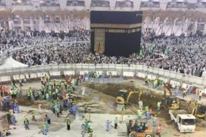 Kabe'de yeni inşaat &ccedil;alışması!