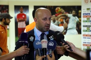 Cenk Erg&uuml;n: Tudor'a g&uuml;veniyoruz