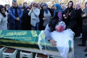 Annenin feryatları y&uuml;rekleri dağladı