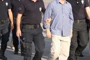 Bursa dahil 7 ilde FET&Ouml;/PDY operasyonu