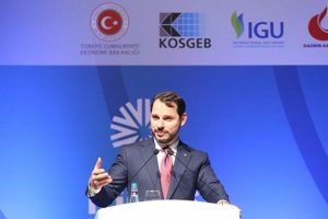 Bakan Albayrak: "T&uuml;rkiye bir &uuml;st lige &ccedil;ıktı"