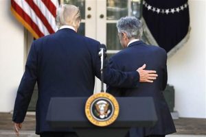 Beklenen oldu! Trump, FED başkanı adayını a&ccedil;ıkladı