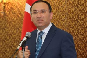Bozdağ: Merdiven altı eğitim yerlerine izin verilmesi m&uuml;mk&uuml;n değil
