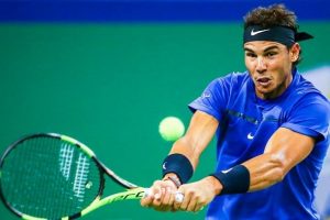 Nadal Paris'te &ccedil;eyrek finalde