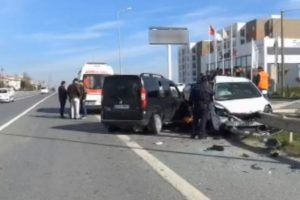 TEM bağlantı yolunda feci kaza: 1 &ouml;l&uuml;, 2 yaralı