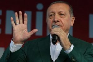 Cumhurbaşkanı Erdoğan'dan "diktat&ouml;r" tepkisi: Git yat aşağı