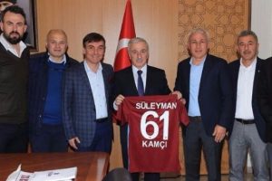 Trabzonspor'dan vali ziyareti