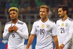 G&ouml;tze: "Ben de, İlkay da..."