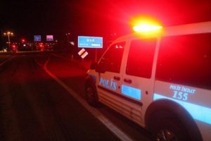 Niğde'de 4 h&uuml;k&uuml;ml&uuml; cezaevinden firar etti