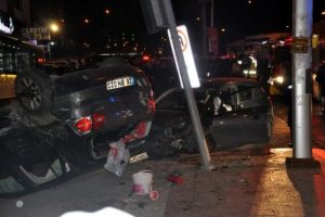 Ankara'da seyir halindeki araca pompalı saldırı: 1 &ouml;l&uuml;, 5 yaralı