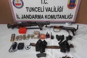 Harabe evden cephanelik &ccedil;ıktı