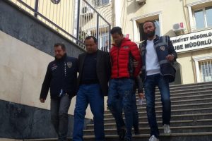 İranlı Fransız'ı soydu, T&uuml;rk polisi yakaladı