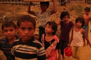 AB, Arakan'da "etnik temizlik" yapıldığını kabul etti