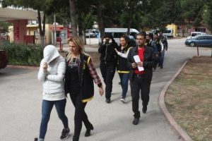8 ilde flaş eskort operasyonu!