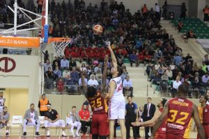 Galatasaray'a bir darbe de Eskişehir'den