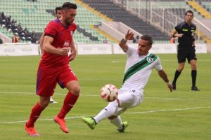 Denizli 3 puanı 2 golle aldı