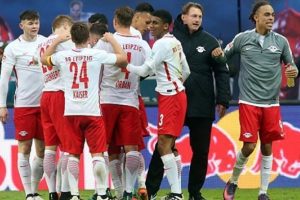 Leipzig 3 puanı 2 golle aldı