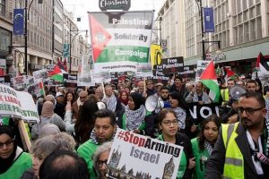 Londra'da 'Balfour' protestosu