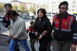 Bursa'da yaşlı adam evlilik tuzağına d&uuml;şmedi
